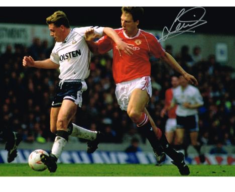 Lee Martin autographed football photo. High quality colour 16x12 inch photograph autographed by former Manchester United foot