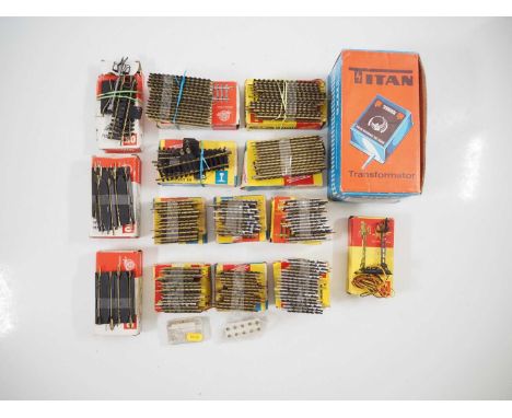 A group of FLEISCHMANN HO gauge track and accessories in original boxes together with a TITAN controller - G/VG in G boxes (1