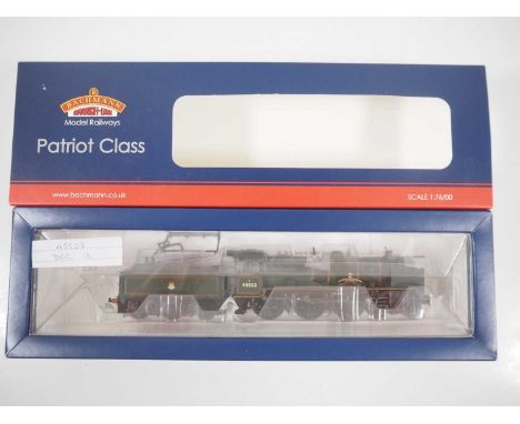 A BACHMANN OO gauge 31-210 Patriot class steam locomotive in BR green 'The Royal Leicestershire Regiment', vendor advises DCC