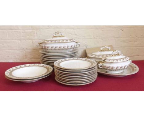 Royal Worcester floral Border part dinner service. "Condition report: see terms and conditions"