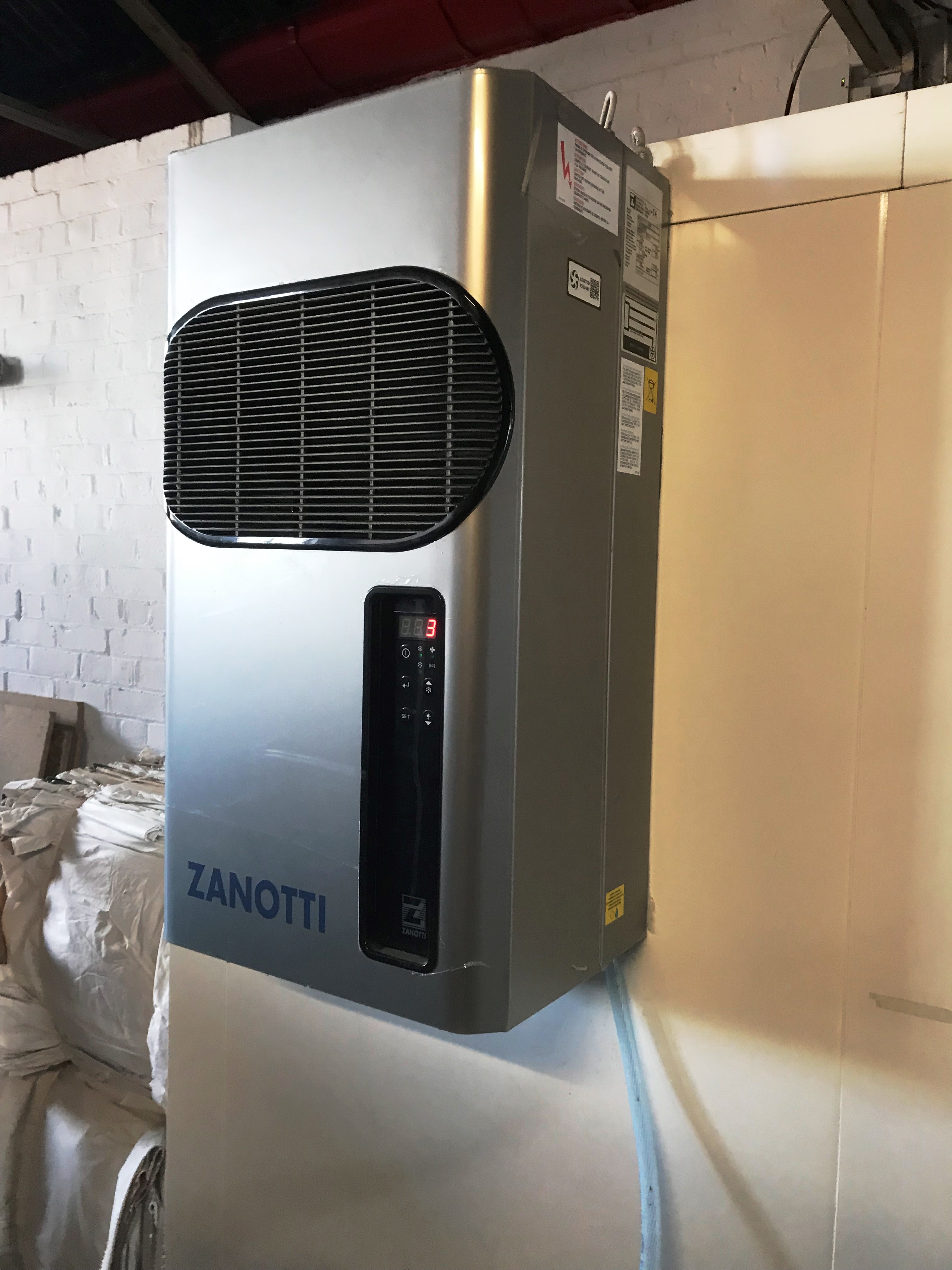 Viessmann / Zanotti WalkIn Refrigerator/Chiller Unit Zanotti uni block