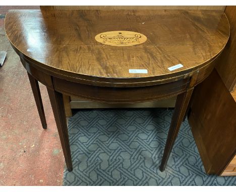 CARD TABLE - A/F