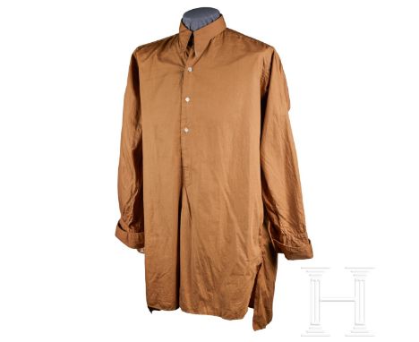 A Brown Uniform Shirt for SS-Verfügungstruppe  Rust-brown cotton, banded collar pullover with three-button front, three white