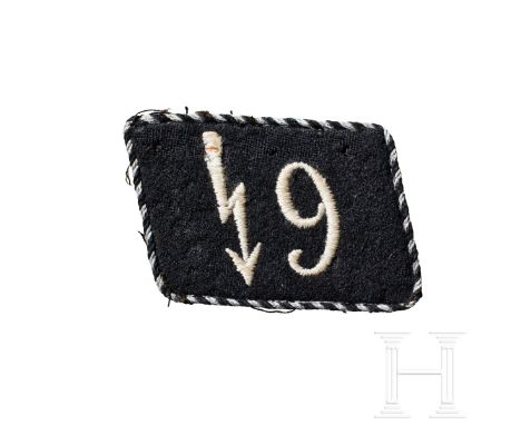 A Single Collar Tab for SS-Nachrichten Sturmbann 9 "Dresden/Reichenberg" Enlisted  Black cloth backing, right tab with off-wh