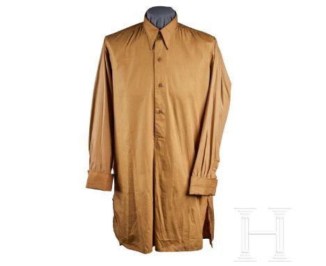 A Brown Uniform Shirt for SS-Verfügungstruppe  Rust-brown cotton, banded collar pullover with three-button front, brown plast