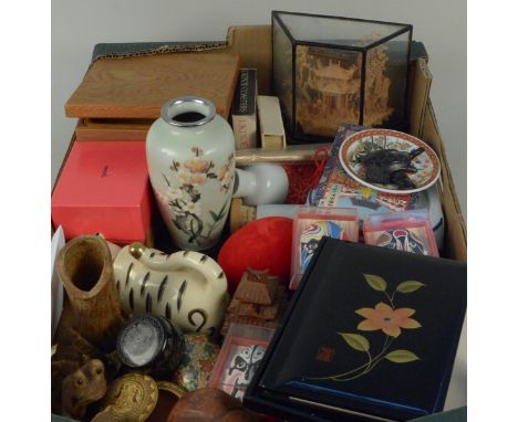A box of mainly Japanese 20th Century items including a lacquered address book, cork building, cloisonne vase, four Chinese c