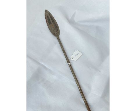 An Omdurman battlefield pick up throwing spearhead, length 84 cm.