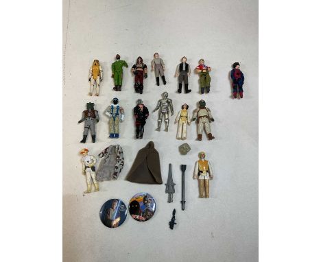 A group of original plastic Star Wars figures including Hans Solo, Princess Leia and Luke Skywalker (lacking light sabre) unb