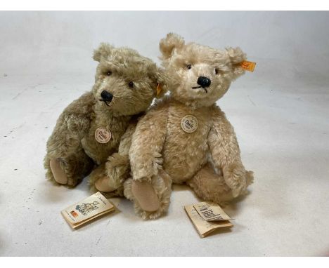 Two contemporary Steiff bears