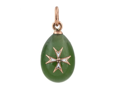 A RUSSIAN GOLD, ENAMEL AND NEPHRITE EGG PENDANT, WORKMASTER AUGUST FREDRIK HOLLMING, ST. PETERSBURG, 1899-1904 the nephrite b
