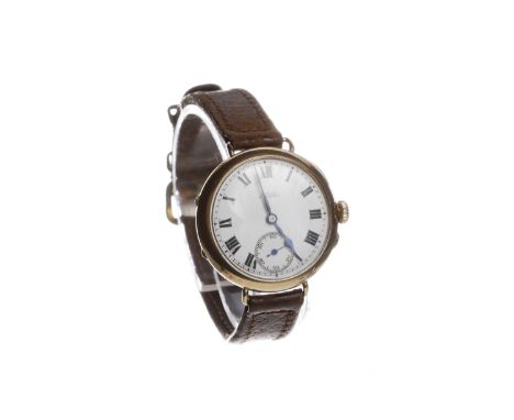 GENTLEMAN'S EARLY TWENTIETH CENTURY NINE CARAT GOLD MANUAL WIND WRIST WATCHthe round white dial with SORLEY GLASGOW, Roman nu