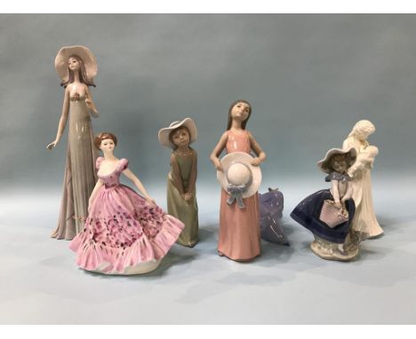 Four Lladro figures, Coalport, Worcester and a Nao figure (7)