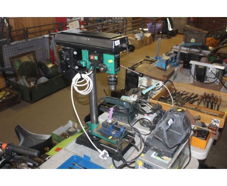 A Ferm FTB-16/500 240v pillar drill and drill clamp with metal tray