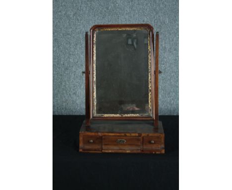 Toilet mirror, mid Georgian walnut and gilt. H.50 W.34 D.19cm. 