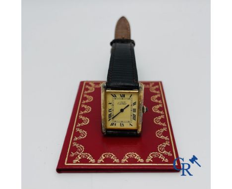 Cartier Paris: Women's watch Must de Cartier Tank. Silver (925°/00). 3 x 2,2 cm.