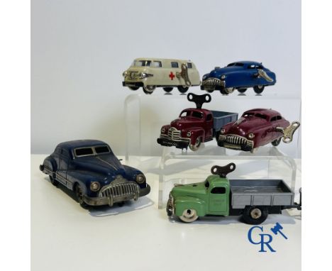 Old toys: Schuco, Gama, 6 pieces of mechanical toys with accessories. Gama: 16.5 x 5.5 x 6.5 cm.