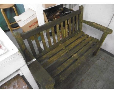 GARDEN BENCH