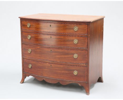 A GEORGE III MAHOGANY AND KINGWOOD BANDED BOW-FRONT CHEST OF DRAWERS, the four long graduated cockbeaded drawers fitted with 