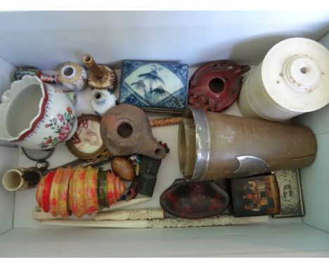 An interesting mixed lot, to include: a Russian papier mache stamp box, a micro mosaic brooch, miniature Oriental pottery vas