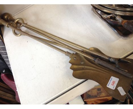 BRASS FIRE TOOLS, 64CM     G2