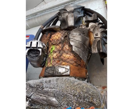 "PREDATOR" MODEL