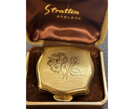 Small Stratton compact with original 