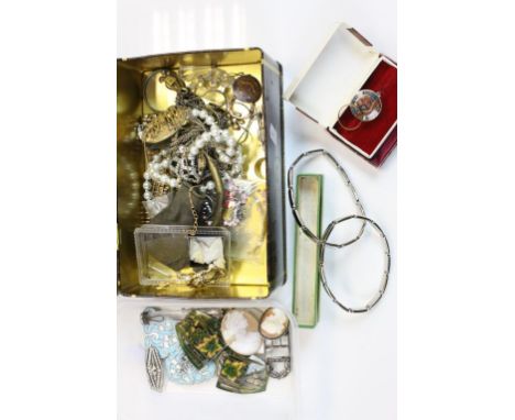 Box of vintage Costume jewellery etc to include; Enamel Buckles, Cameo's Metamorphic brooch, badges etc