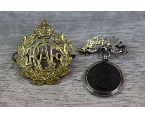 CRAF cap badge &amp; a Navy silver "Forget me Not" sweetheart brooch with button