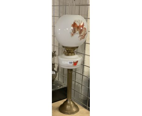 VINTAGE OIL LAMP WITH CHIMNEY - 70 CMS (H)