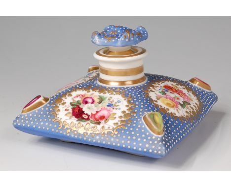 A circa 1820 Chamberlains Worcester porcelain scent bottle and stopper, of squat square section, decorated in bright enamels 