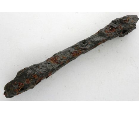 English Civil War light crossbow bolt, L: 60 mm. P&amp;P Group 0 (£5+VAT for the first lot and £1+VAT for subsequent lots) 