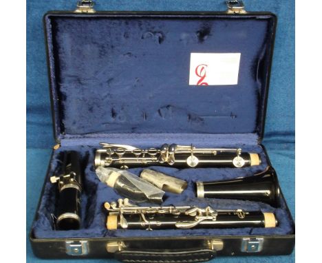 Musical Instrument, Buffet Crampon &amp; Cie of Paris B 12 clarinet in fitted  hard case (gd)