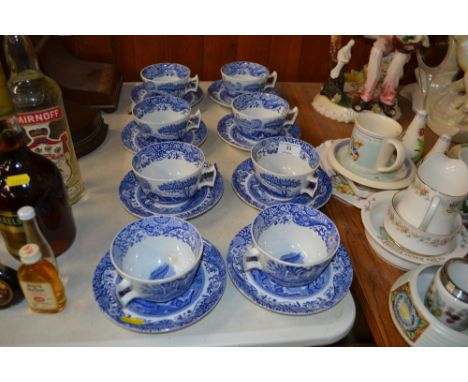 A set of eight each Spode Italian patterned tea cups and saucers 