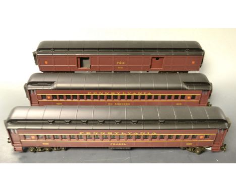 MTH Rail King Electric Trains - three O gauge passenger coaches, all in the Pennsylvania Maroon livery, Fradel, No 4020;  ano