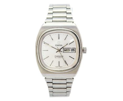 Omega, a circa 1970's steel Omega Seamaster Automatic gents wristwatch, 3cm silvered dial with baton numerals, day/date apert