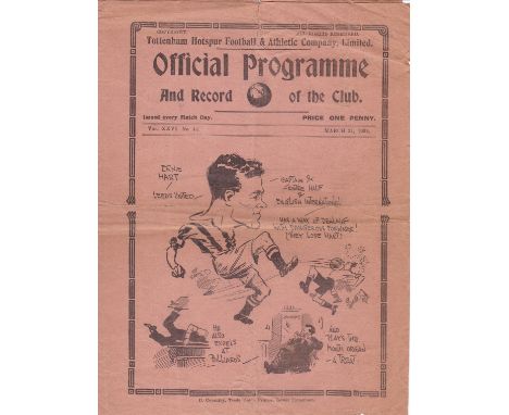 TOTTENHAM - LEEDS 1934   Tottenham home programme v Leeds United, 31/3/1934, fold, minor tears, no writing.   Fair
