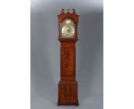 A GEORGE III MAHOGANY EIGHT DAY LONGCASE CLOCK, the 11½-inch brass beak-arch dial, signed SIDWELL/ Nuneaton, with subsidiary 