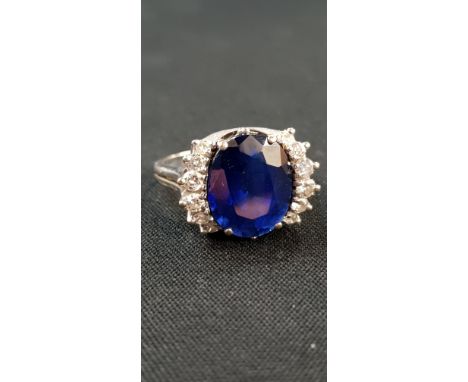 18 CARAT WHITE GOLD SAPPHIRE &amp; DIAMOND RING