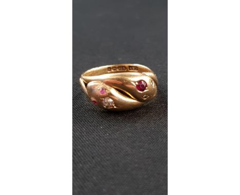 18 CARAT GOLD DIAMOND &amp; RUBY SNAKE RING - CIRCA 8.6 GRAMS