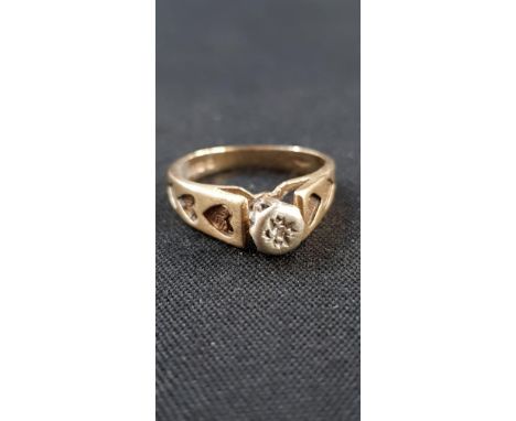 9CT GOLD AND DIAMOND RING