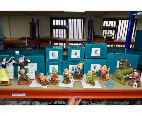 NINE BOXED WALT DISNEY CLASSICS COLLECTION CERAMIC FIGURES FROM SNOW WHITE AND THE SEVEN DWARFS, comprising Grumpy and Pipe D