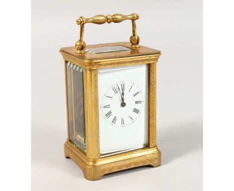 A GOOD FRENCH MINIATURE CARRIAGE CLOCK. 2.5ins high.