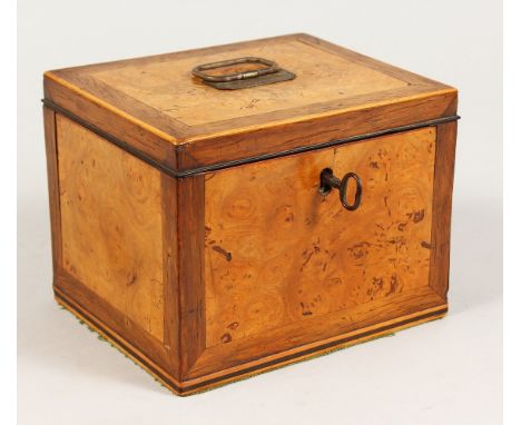 A GOOD GEORGE III WALNUT ROSEWOOD BANDED TEA CADDY. 6ins wide.