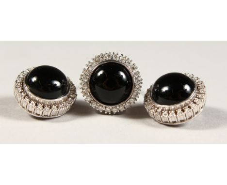 A VERY GOOD 18CT WHITE GOLD, ONYX AND DIAMOND RING AND EAR CLIPS.