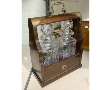 MAHOGANY CRYSTAL GLASS TANTALUS (WITH KEY)