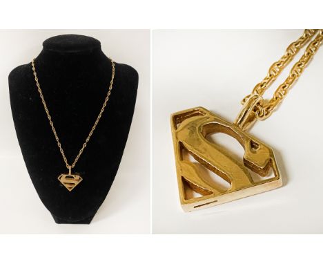 14CT GOLD SUPERMAN PENDANT WITH CHAIN - 26 GRAMS APPROX