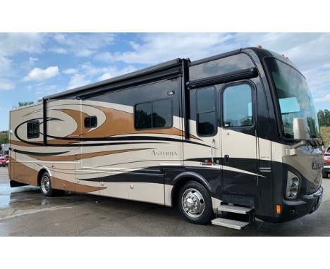 A luxurious, diesel pusher from Damon Motor Coach, the acknowledged Number 1 in the motorhome industry.340hp Cummins ISB dies