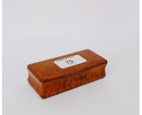 A fine amboyna burr wood Mauchline ware snuff box of rectangular form, with hinged lid, 9.5 x 4.5cm 