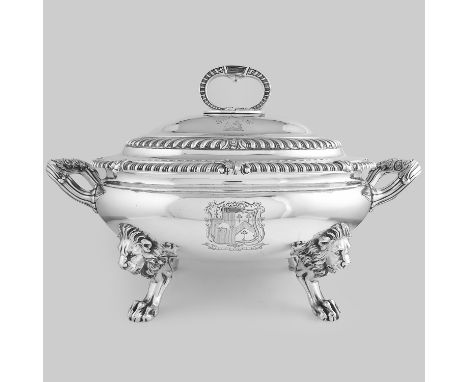 ANTIQUE GEORGE III STERLING SILVER SOUP TUREEN AND COVER, PAUL STORR LONDON 1812 the oval body raised on four cast lion mask 