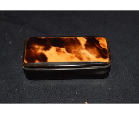 Small 19th century tortoiseshell mounted horn snuff box of hinged rectangular form, 6.5cm wide